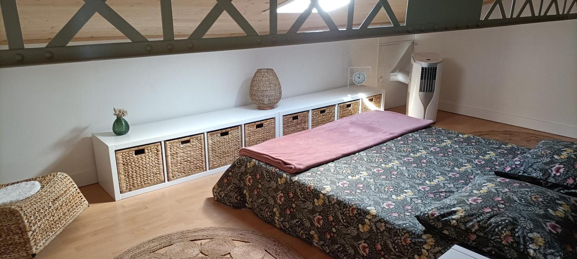 La Costa Bella Apartment Libourne Bagian luar foto