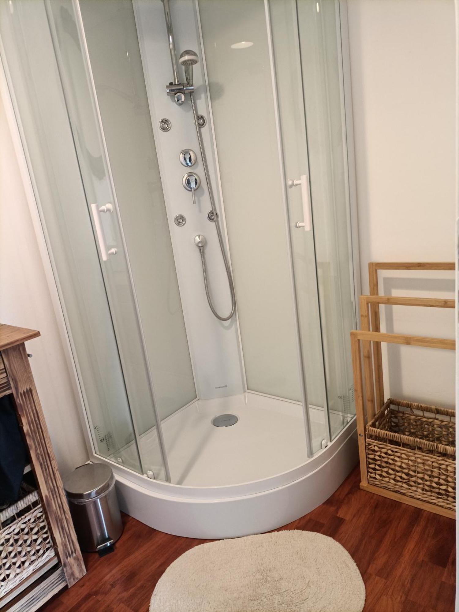 La Costa Bella Apartment Libourne Bagian luar foto